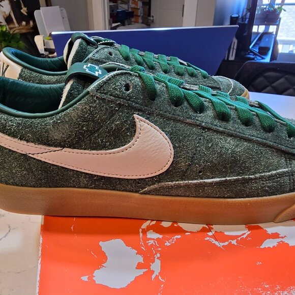 Nike Blazer Low Devin Booker Dark Green Sail SIZE 10 MENS NEW HV2197-300 - Picture 6 of 12